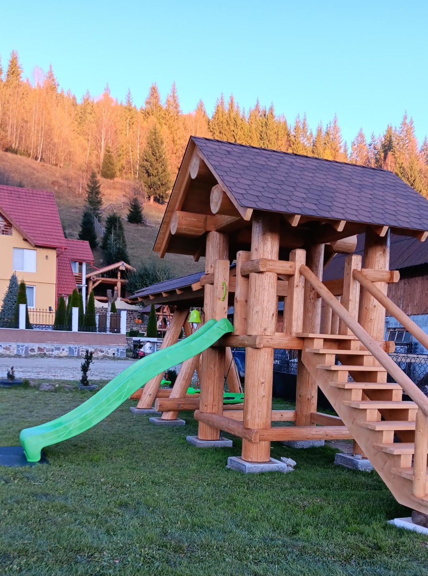 Casa Anghel Villa Bilbor Exteriör bild